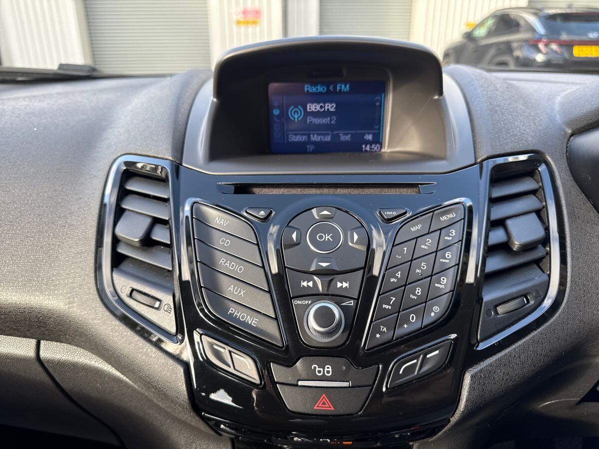 Used Ford Fiesta 2016 for sale - 76898333: Photo 16