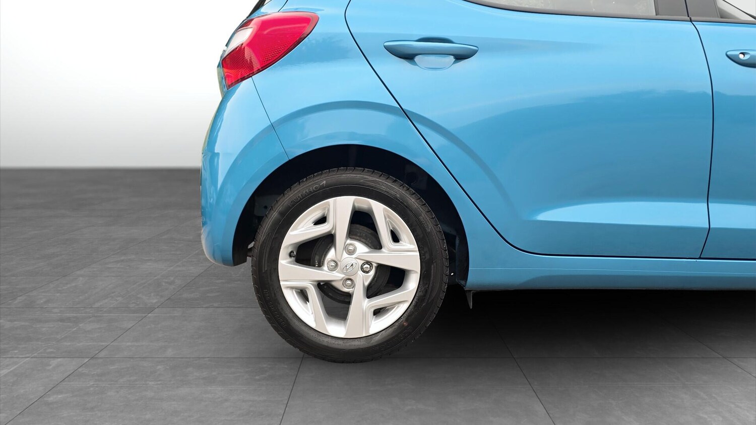 Used Hyundai i10 2021 for sale - 76152122: Photo 13