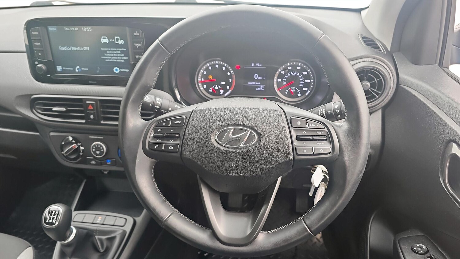 Used Hyundai i10 2021 for sale - 76152122: Photo 19