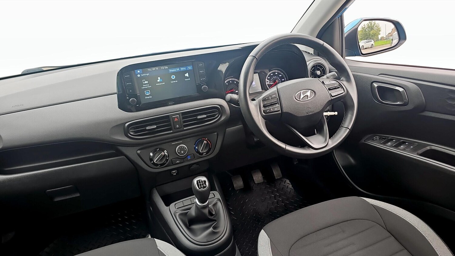 Used Hyundai i10 2021 for sale - 76152122: Photo 27