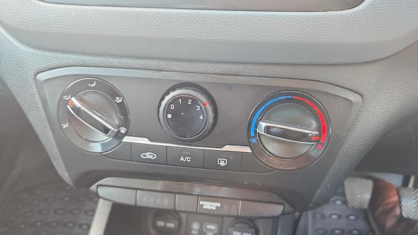 Used Hyundai i20 2016 for sale - 76336789: Photo 22