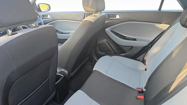 Used Hyundai i20 2016 for sale - 76336789: Photo 29