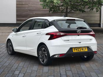 Used Hyundai i20 2023 for sale - 79725914: Photo