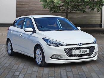Used Hyundai i20 2018 for sale - 79248803: Photo