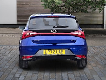 Used Hyundai i20 2023 for sale - 77993067: Photo