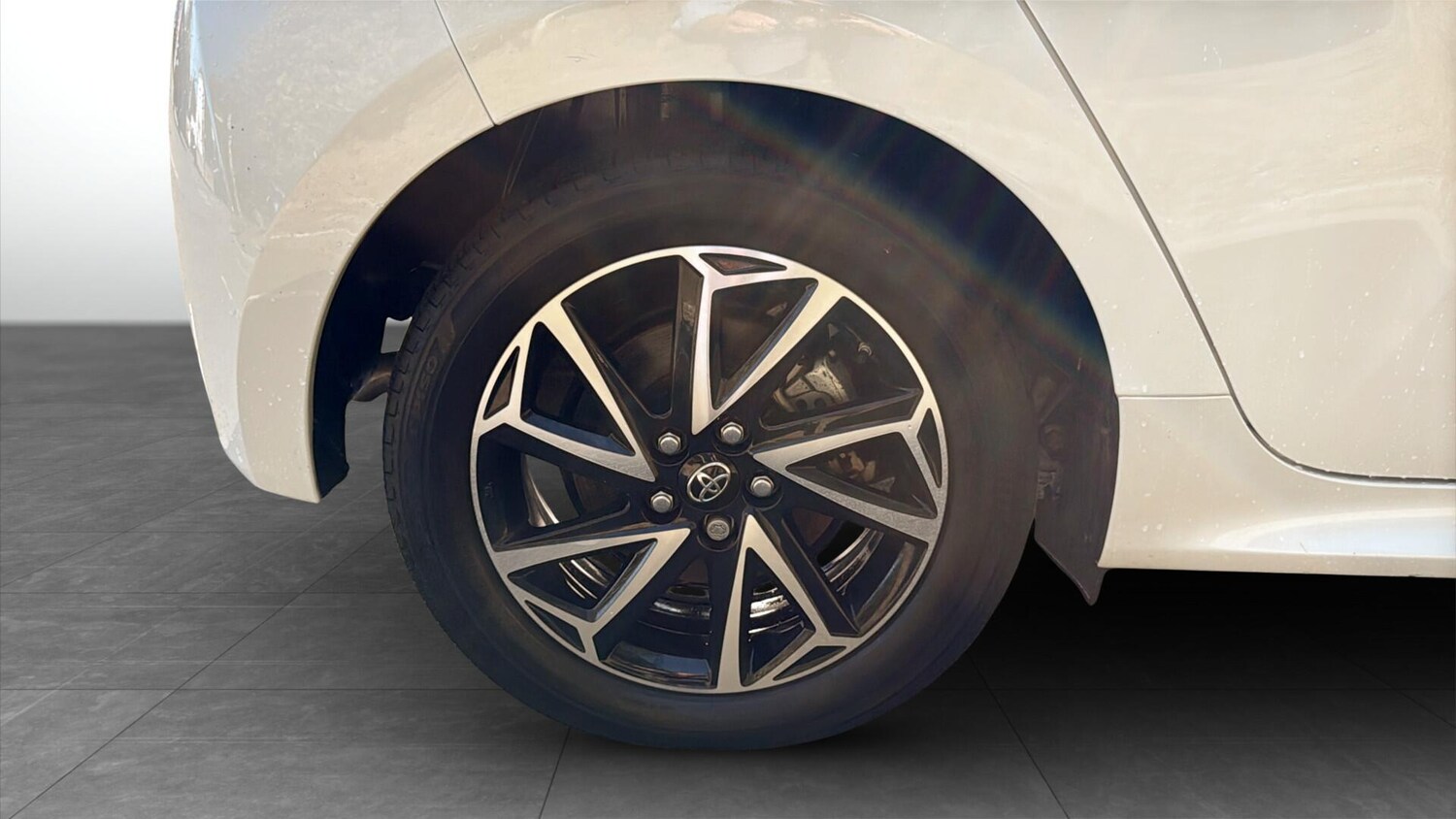 Used Toyota Yaris 2022 for sale - 75756605: Photo 13
