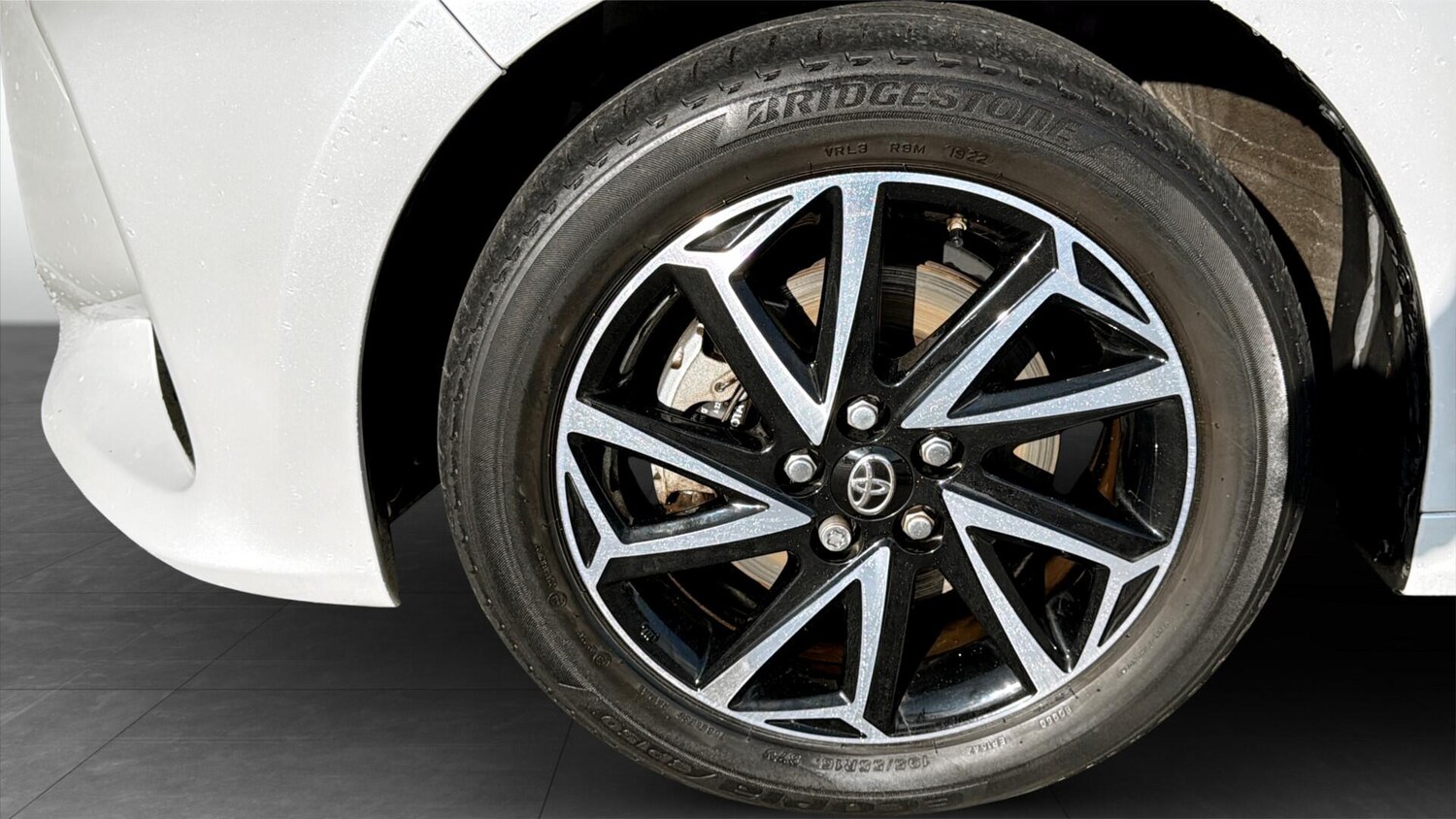 Used Toyota Yaris 2022 for sale - 75756605: Photo 15