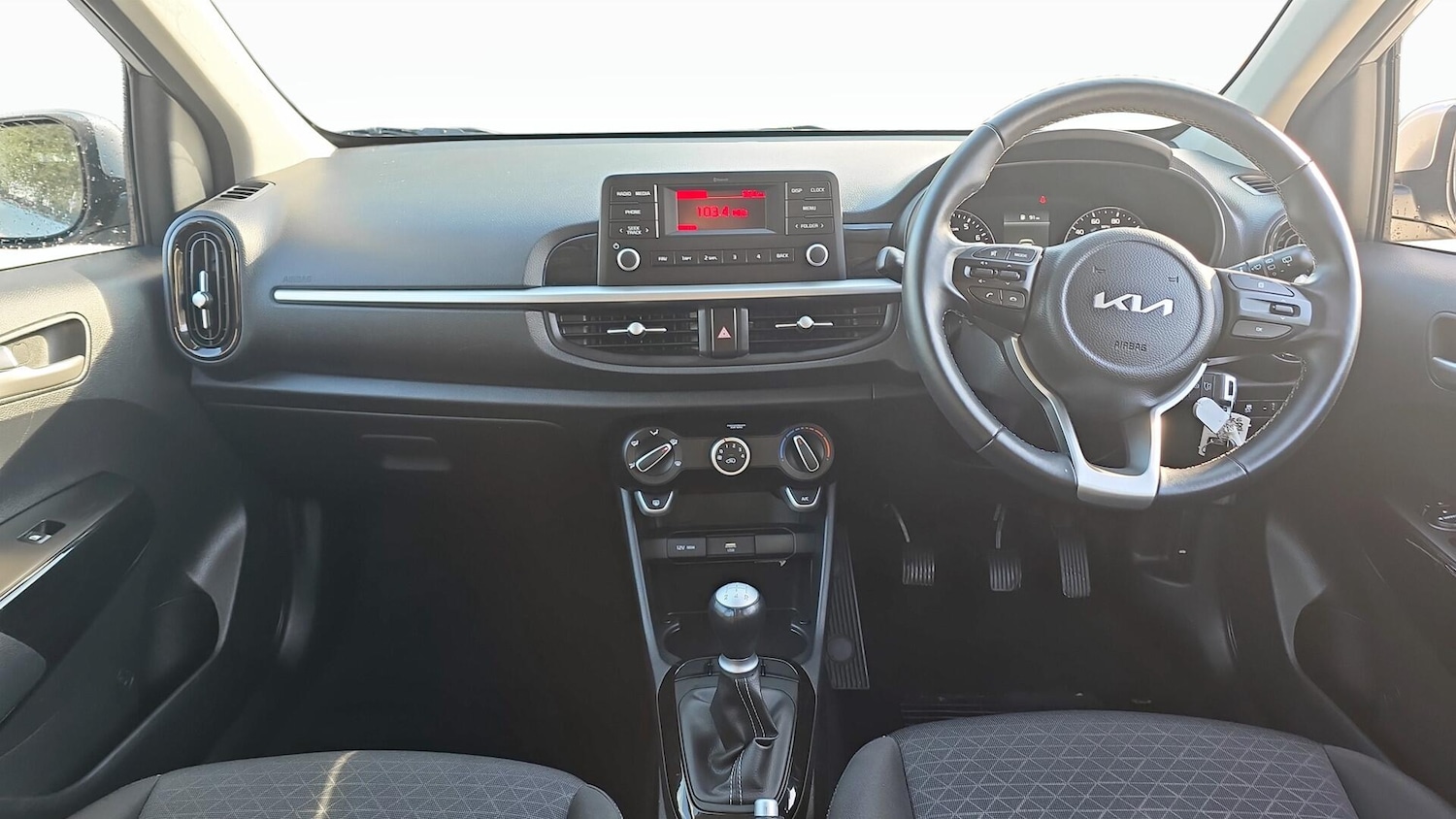 Used Kia Picanto 2023 for sale - 76042056: Photo 16