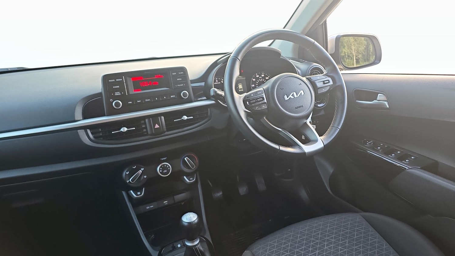 Used Kia Picanto 2023 for sale - 76042056: Photo 27