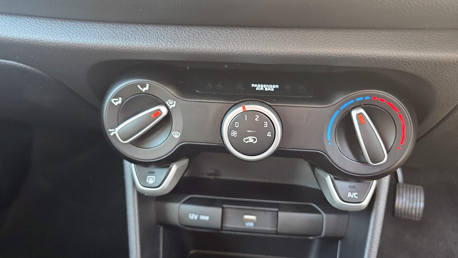 Used Kia Picanto 2023 for sale - 76042056: Photo 31