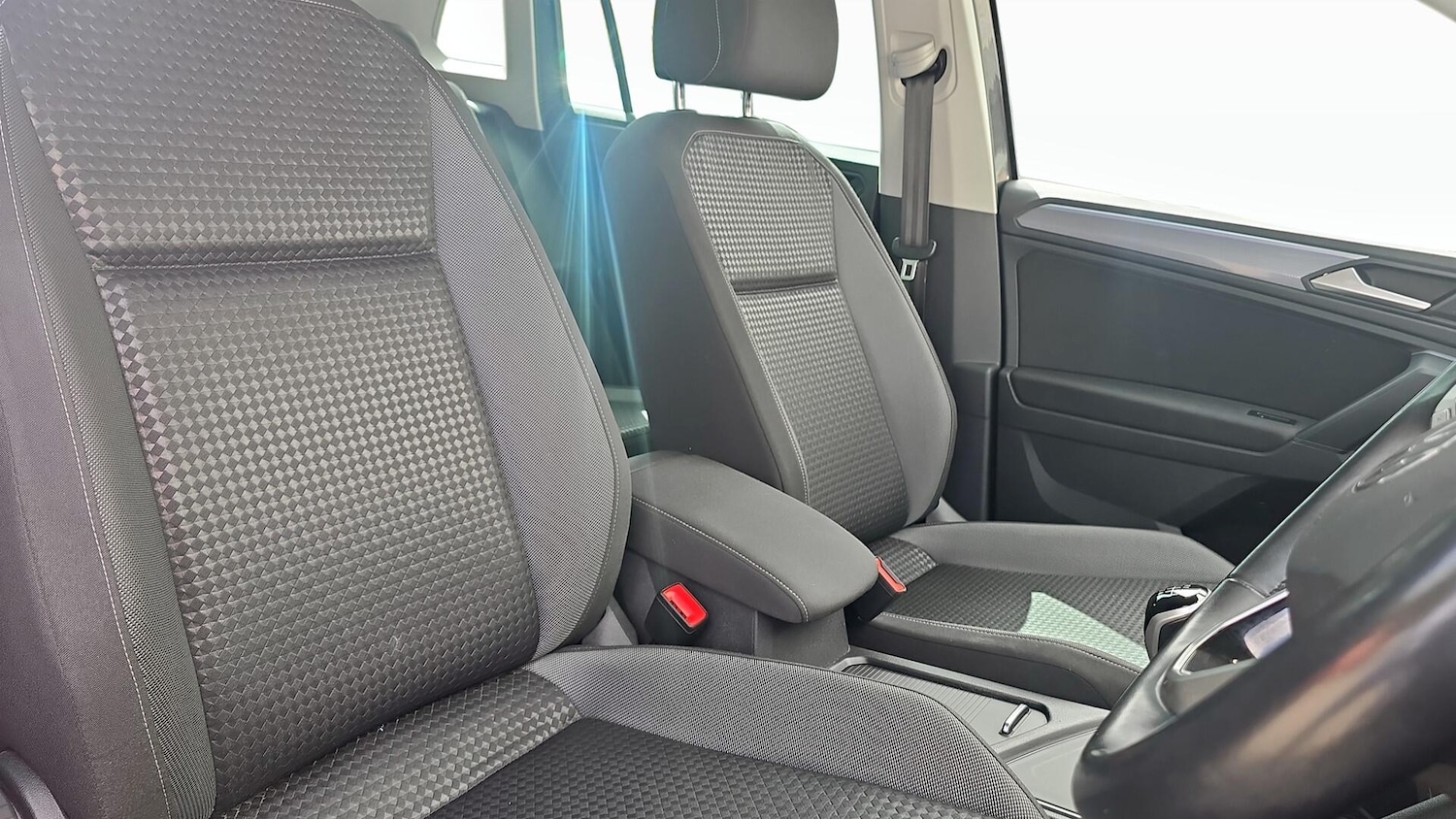 Used Volkswagen Tiguan 2022 for sale - 76991213: Photo 18