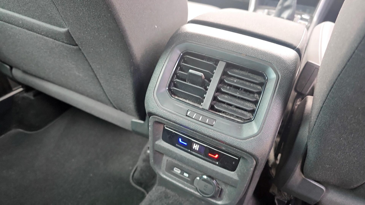 Used Volkswagen Tiguan 2022 for sale - 76991213: Photo 31