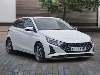 Used Hyundai i20 2023 for sale - 78429205: Photo