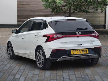 Used Hyundai i20 2023 for sale - 78429205: Photo