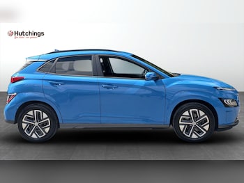 Used Hyundai KONA 2022 for sale - 76042460: Photo 2