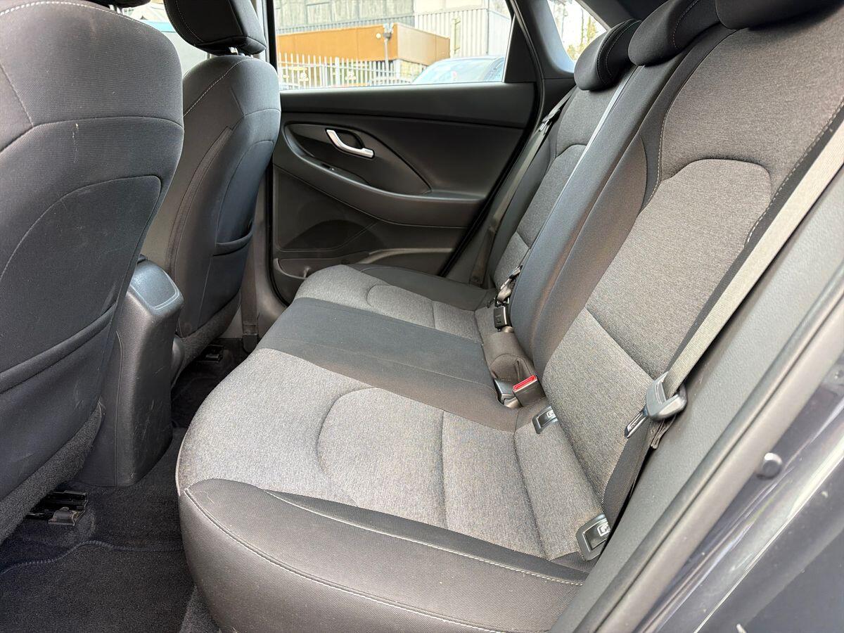 Used Hyundai i30 2023 for sale - 78062676: Photo 15