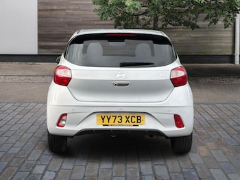 Used Hyundai i10 2024 for sale - 77455896: Photo