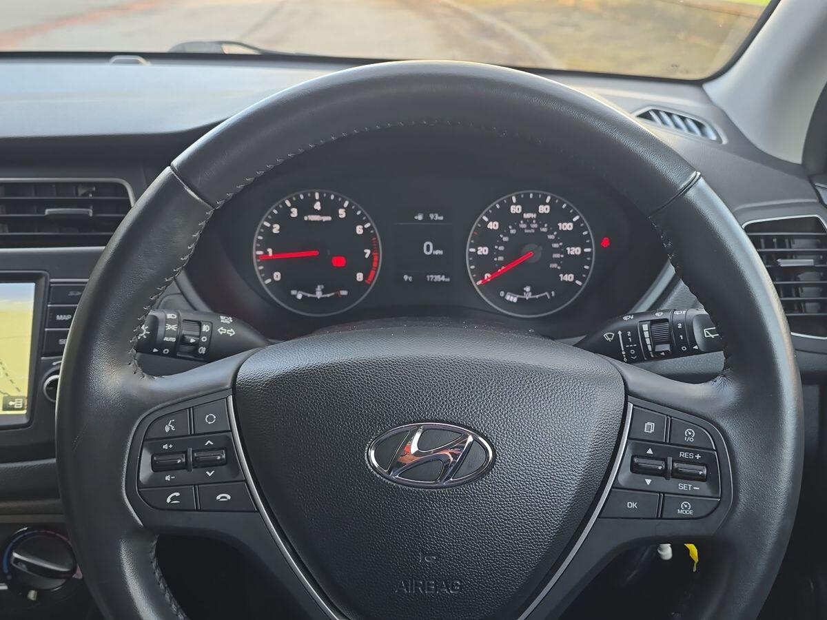 Used Hyundai i20 2020 for sale - 77412283: Photo 13