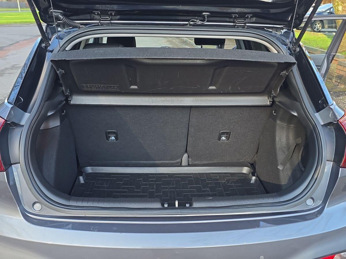 Used Hyundai i20 2020 for sale - 77412283: Photo 20