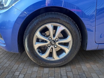 Used Hyundai i20 2019 for sale - 79201679: Photo