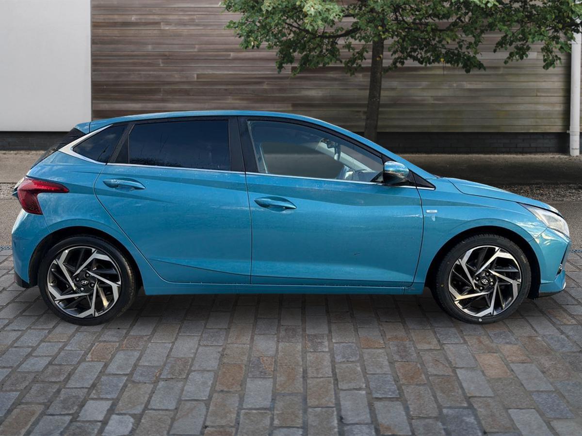 Used Hyundai i20 2022 for sale - 77097635: Photo 2