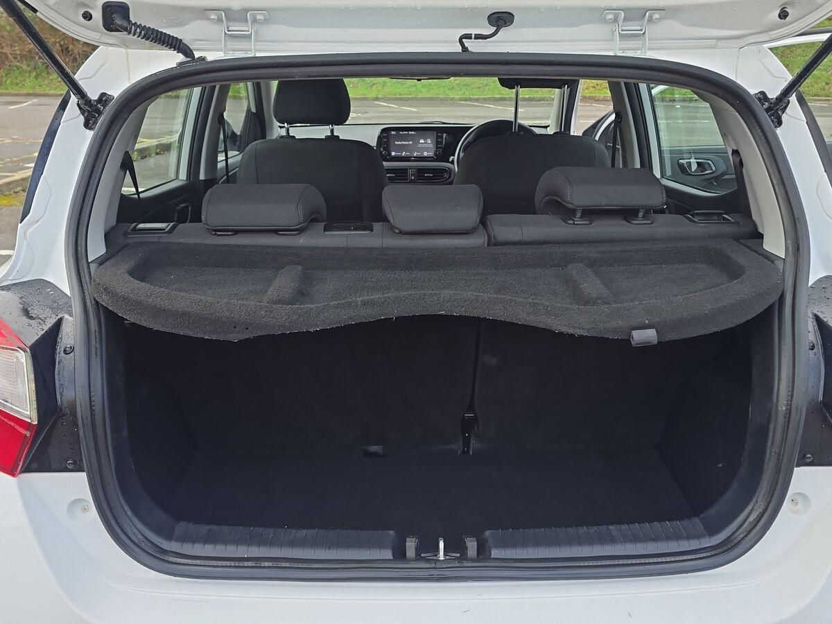 Used Hyundai i10 2023 for sale - 77358638: Photo 20