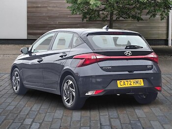 Used Hyundai i20 2022 for sale - 77723813: Photo