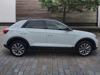 Used Volkswagen T-Roc 2021 for sale - 78319264: Photo