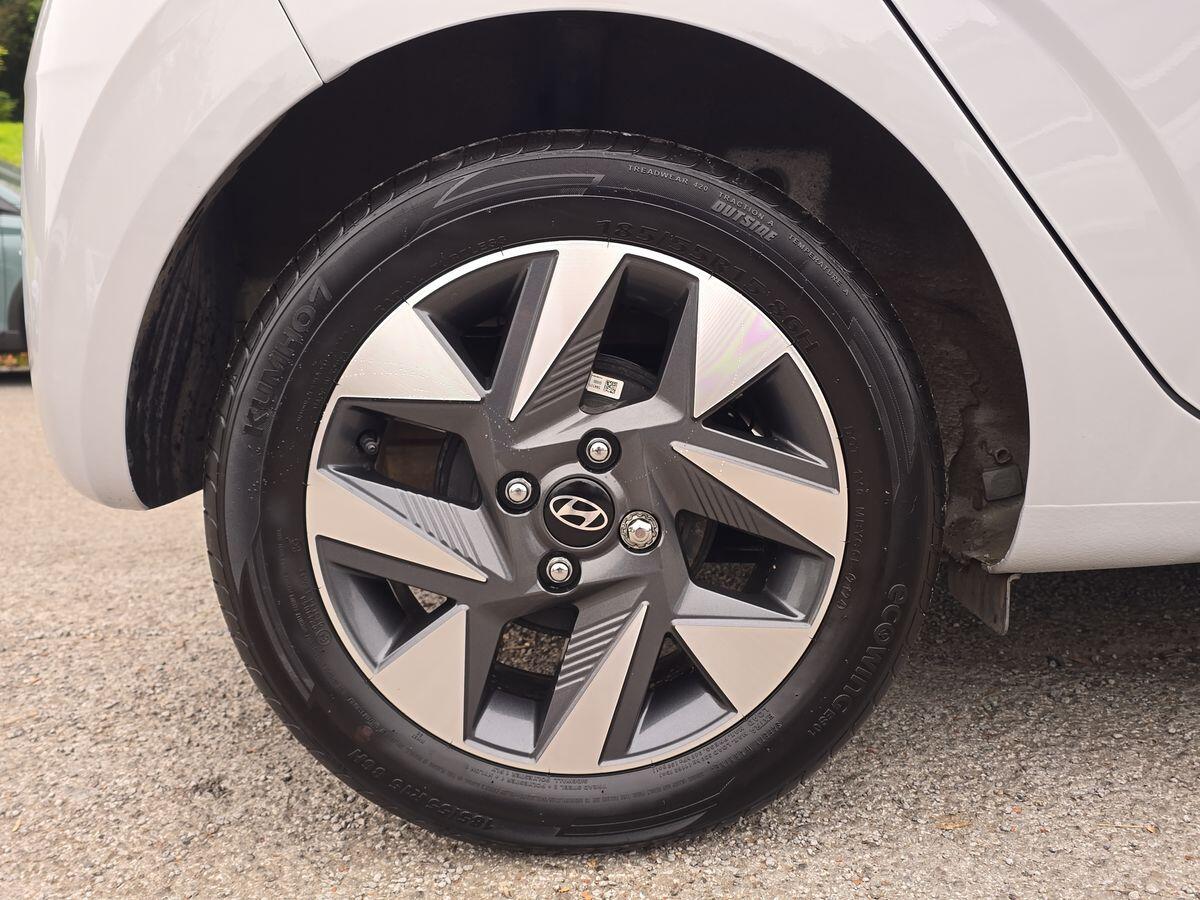 Used Hyundai i10 2024 for sale - 76174771: Photo 9