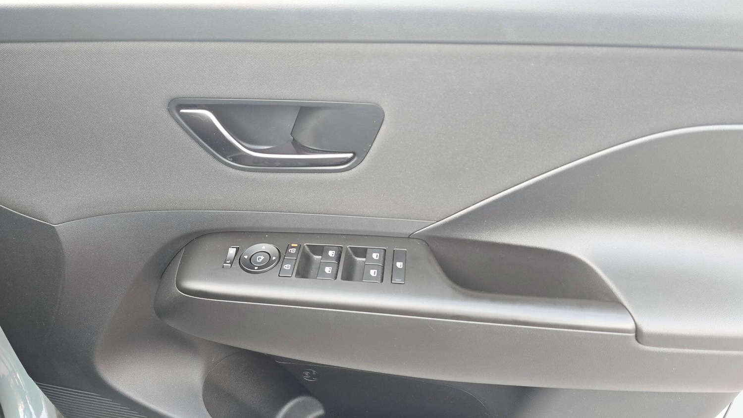 Used Hyundai KONA 2023 for sale - 76152701: Photo 20