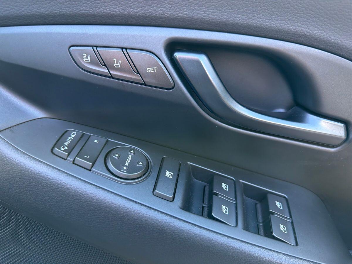 Used Hyundai i30 2023 for sale - 77586112: Photo 30