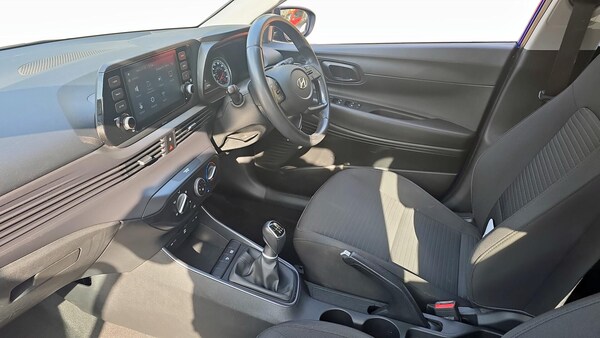 Used Hyundai i20 2021 for sale - 76042011: Photo 27