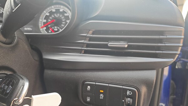 Used Hyundai i20 2021 for sale - 76042011: Photo 30
