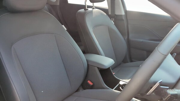 Used Hyundai KONA 2025 for sale - 74324031: Photo 15