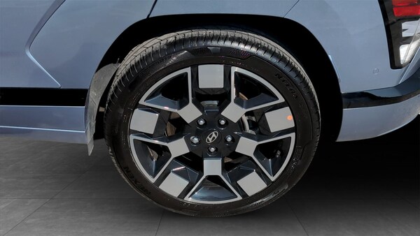 Used Hyundai KONA 2025 for sale - 74324031: Photo 9