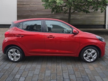 Used Hyundai i10 2021 for sale - 76538024: Photo