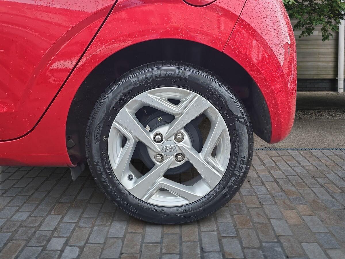 Used Hyundai i10 2021 for sale - 76538024: Photo 9