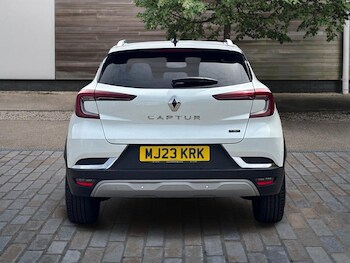 Used Renault Captur 2023 for sale - 78601346: Photo