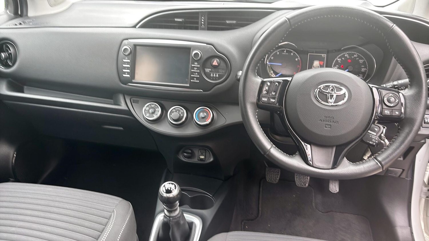 Used Toyota Yaris 2018 for sale - 75991417: Photo 16