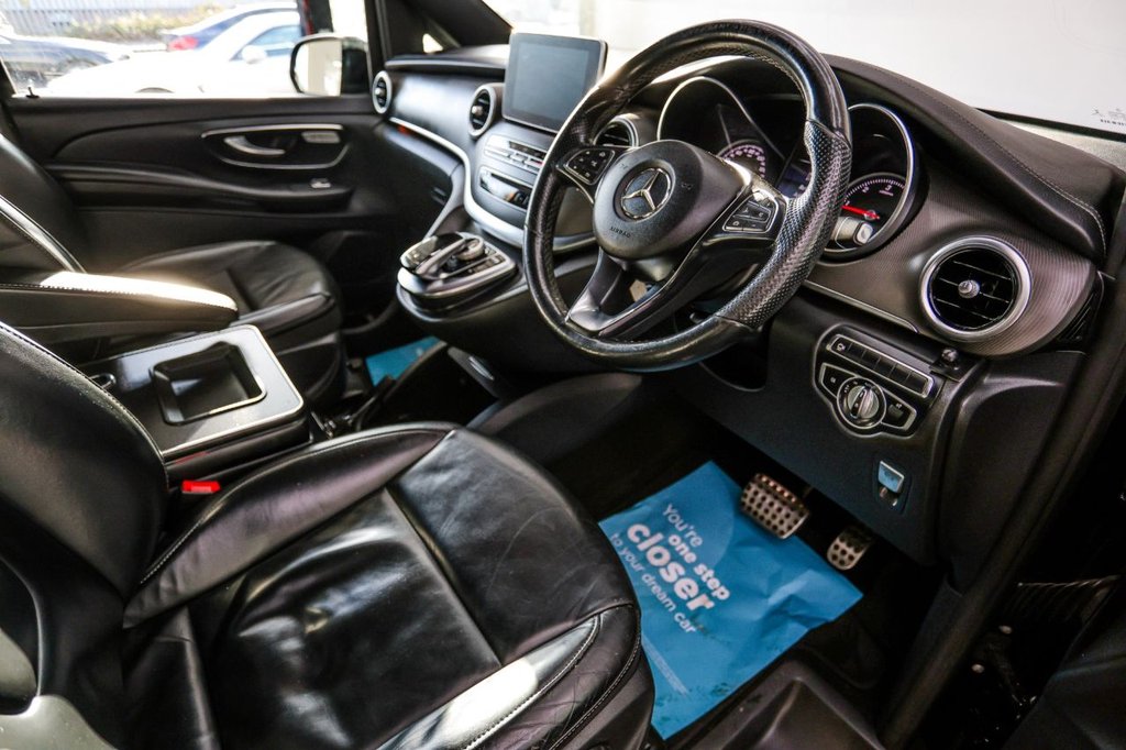 Used Mercedes-Benz V-Class 2017 for sale - 76604911: Photo 20