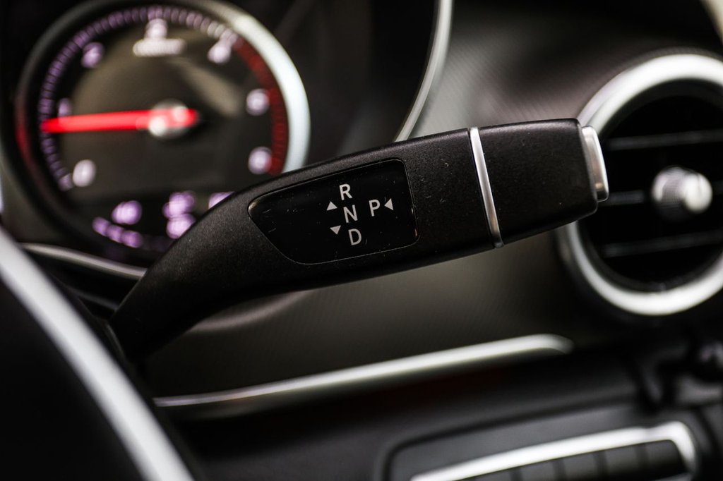 Used Mercedes-Benz V-Class 2017 for sale - 76604911: Photo 30