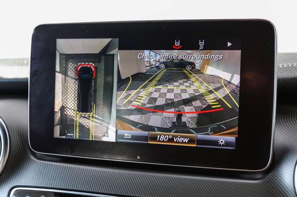 Used Mercedes-Benz V-Class 2017 for sale - 76604911: Photo 35