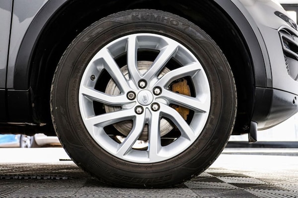 Used Land Rover Discovery Sport 2016 for sale - 76291048: Photo 24