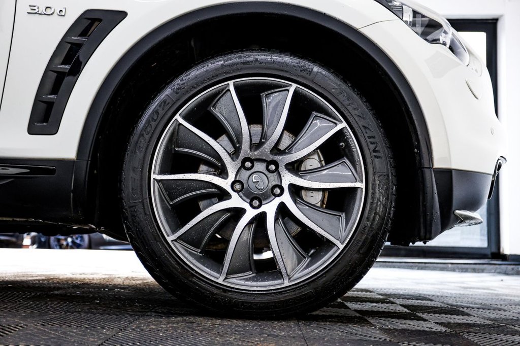Used Infiniti QX70 2016 for sale - 77563746: Photo 23