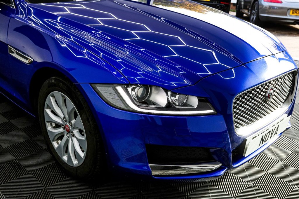 Used Jaguar XF 2019 for sale - 76345447: Photo 17