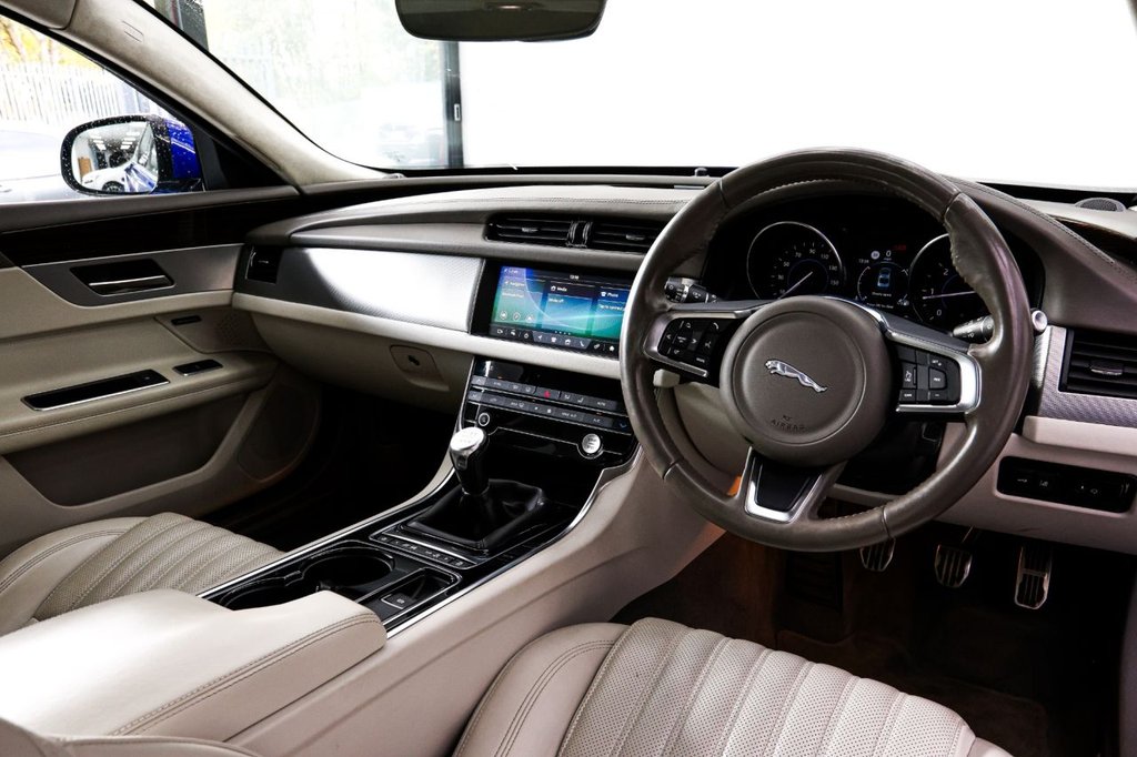 Used Jaguar XF 2019 for sale - 76345447: Photo 25