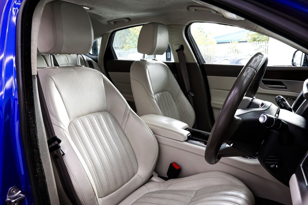 Used Jaguar XF 2019 for sale - 76345447: Photo 26