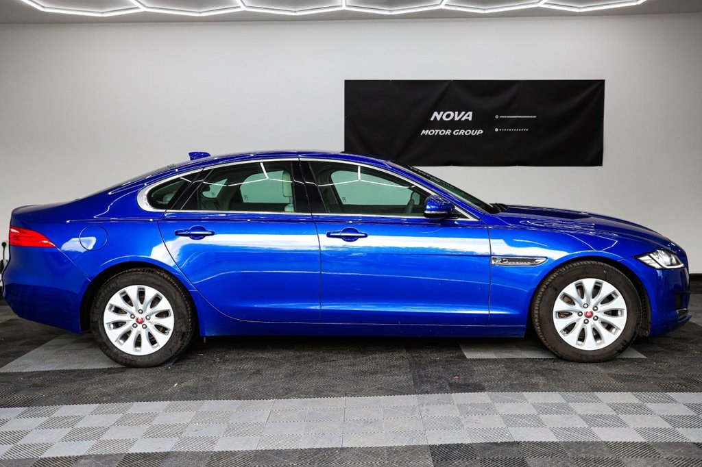 Used Jaguar XF 2019 for sale - 76345447: Photo 4