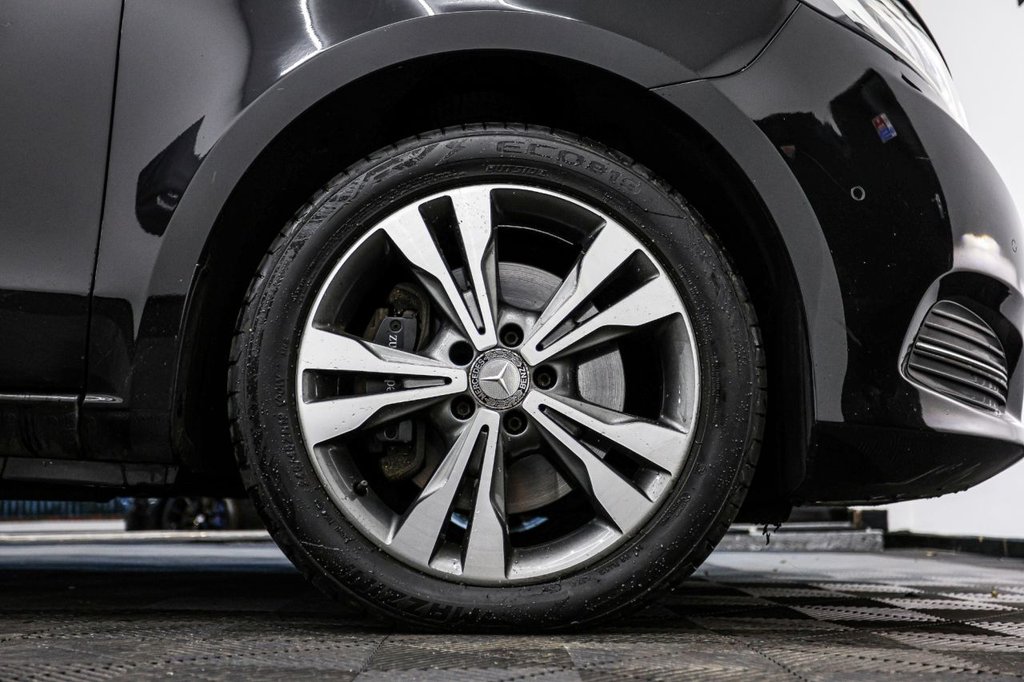 Used Mercedes-Benz V-Class 2017 for sale - 77110404: Photo 22