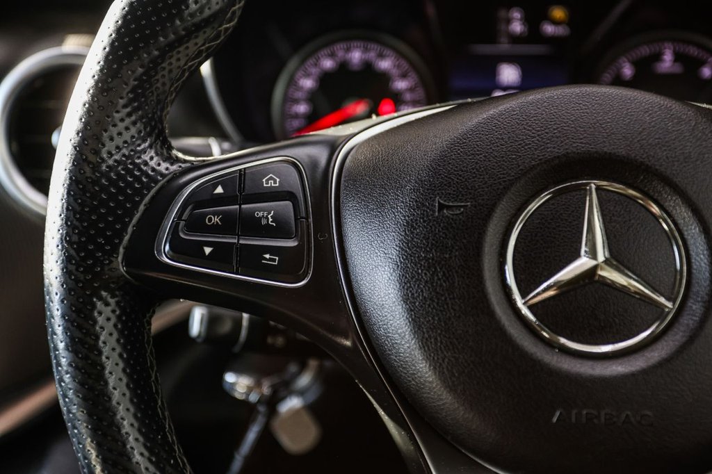 Used Mercedes-Benz V-Class 2017 for sale - 77110404: Photo 31